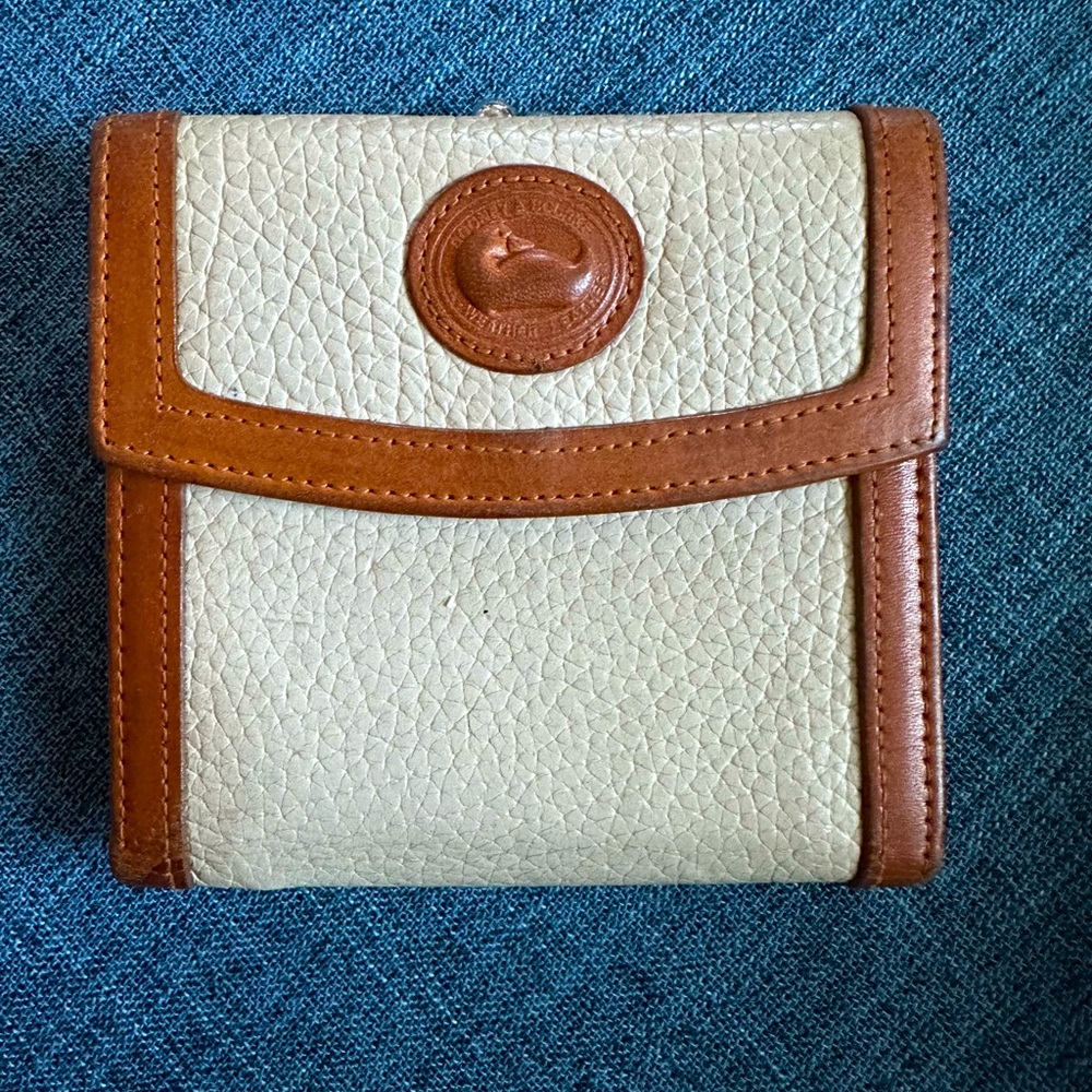 Vintage Dooney & Bourke leather wallet